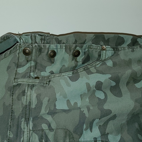 LEI CAMO DENIM SHORTALLS SHORTS OVERALLS BIBS JUNIOR LARGE women medium - Picture 3 of 13